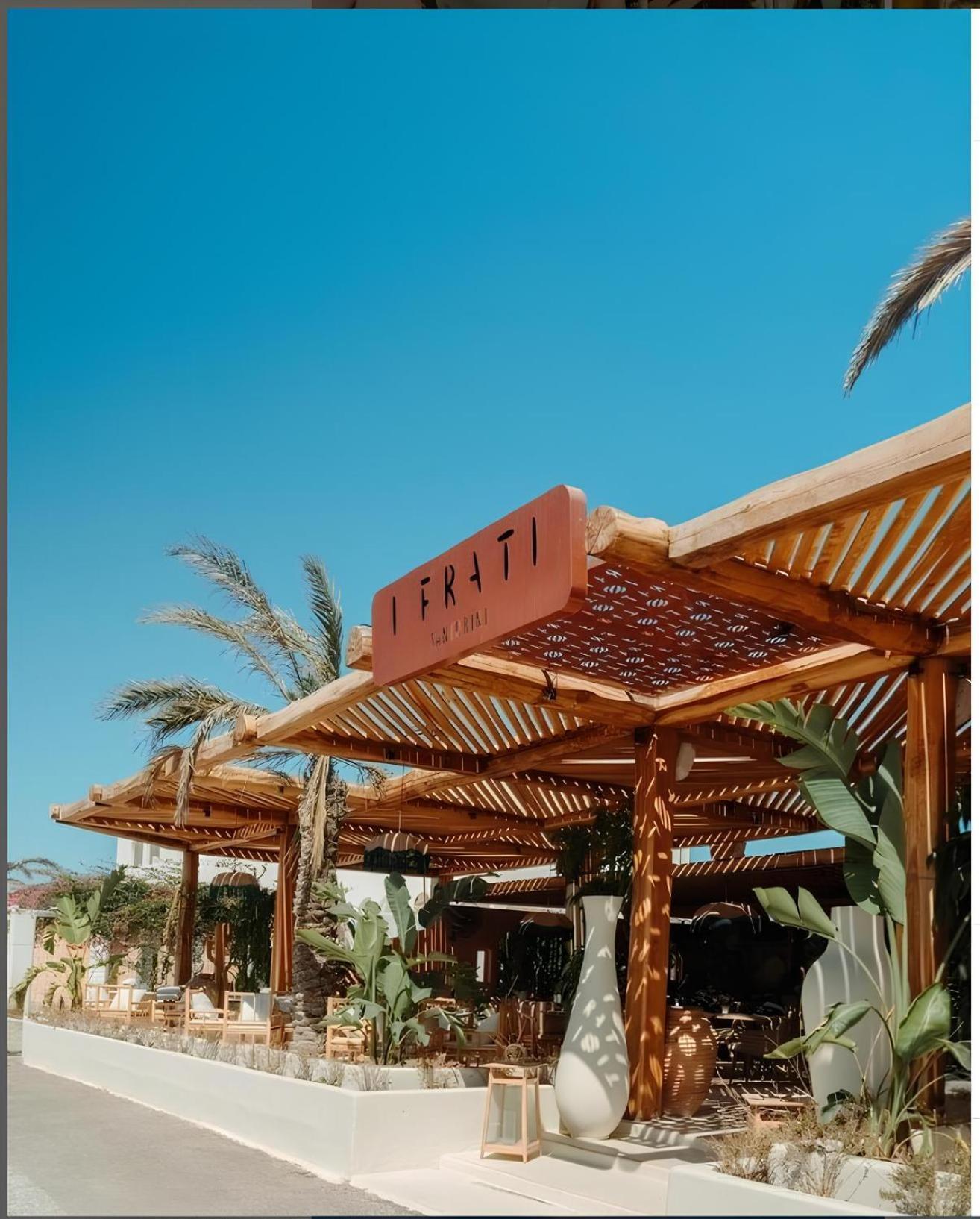Frati Villas Beachfront Περίβολος Εξωτερικό φωτογραφία